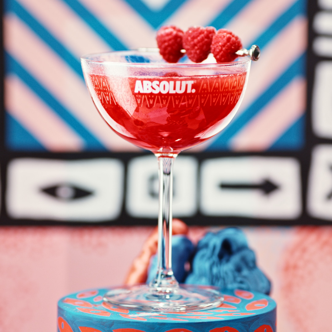 ABSOLUT_RASBERRY_MARTINI.00_00_30_21.Still032